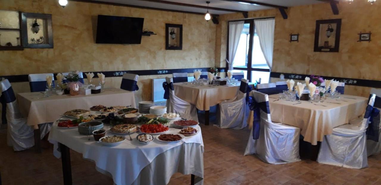 Pensiunea Tabacaru Peștera Bagian luar foto